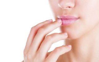 Лечение ранок на слизистой рта: обзор эффективных методов