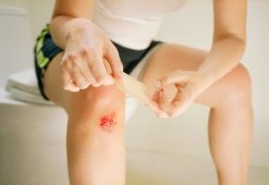 Рана на ноге: эффективные методы лечения повреждения